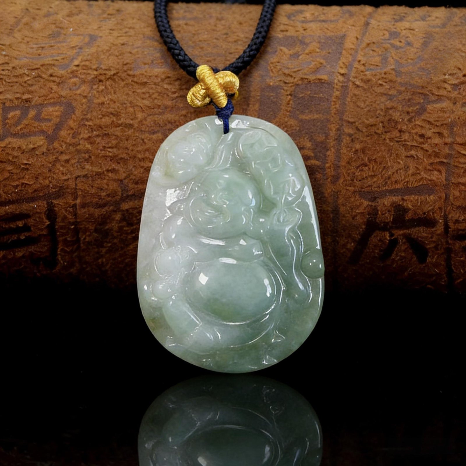主1 Natural Grade A Jadeite Laughing Buddha Pendant – Hand-Carved Green Feicui Talisman for Joy & Prosperity - Image 1
